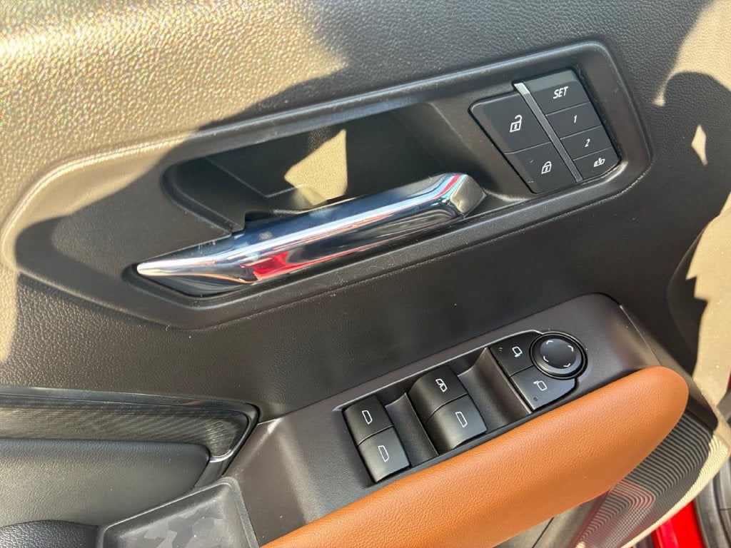 2023 GMC Canyon 4WD AT4