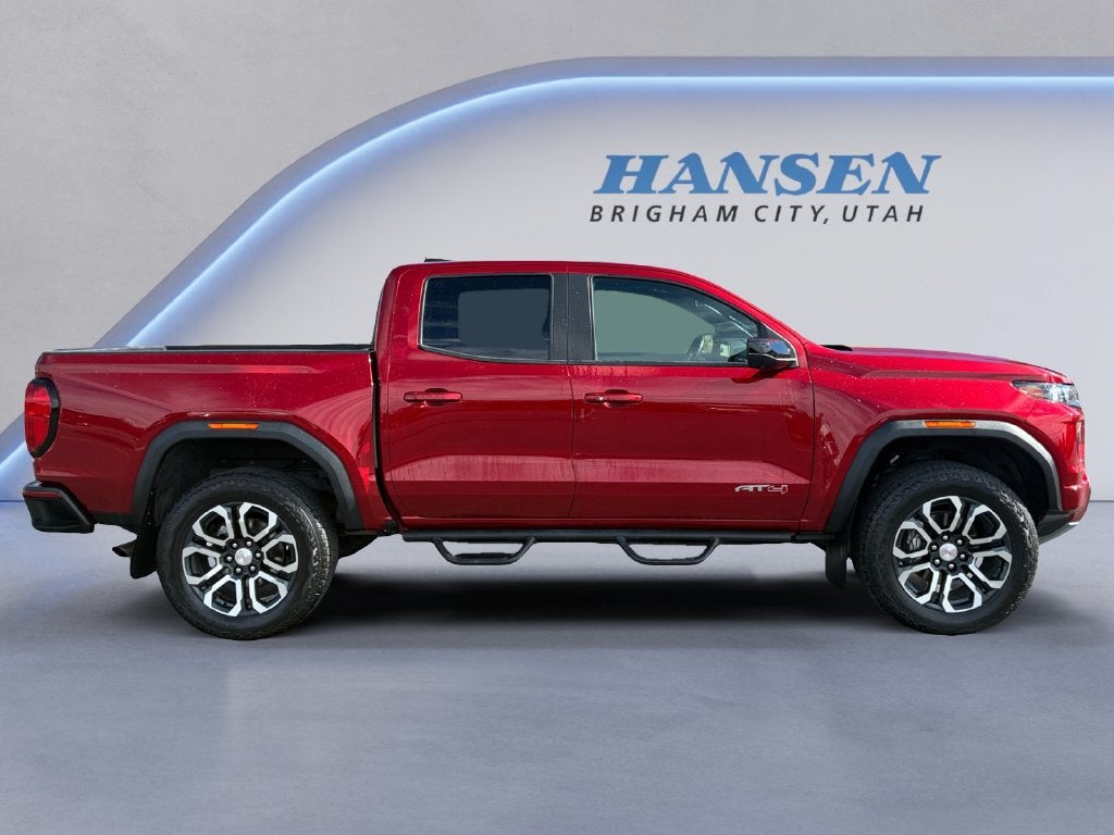2023 GMC Canyon 4WD AT4