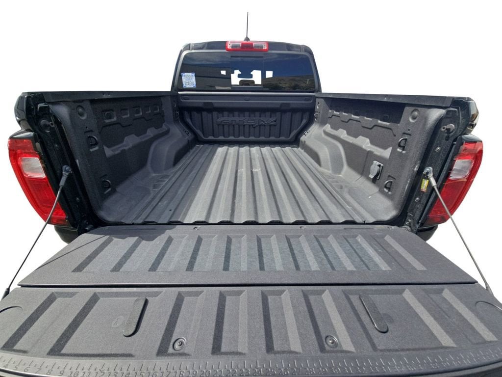 2023 GMC Canyon AT4X
