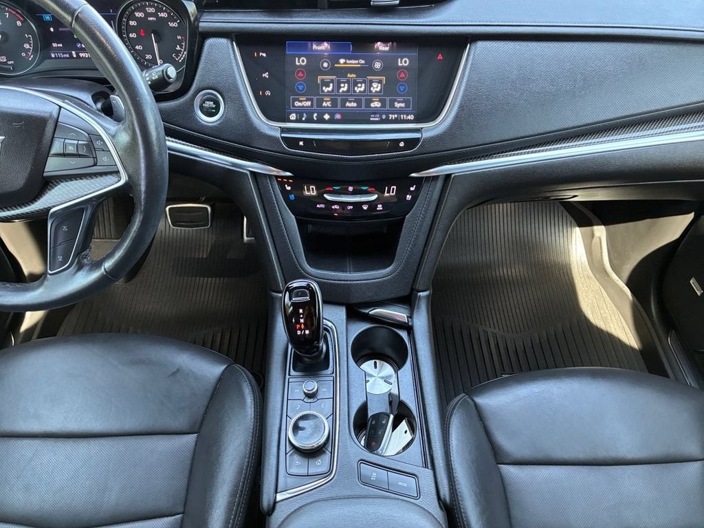 2022 Cadillac XT5 AWD Sport