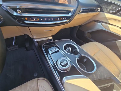 2024 Cadillac LYRIQ Sport 3