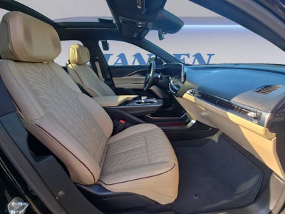2024 Cadillac LYRIQ Sport 3
