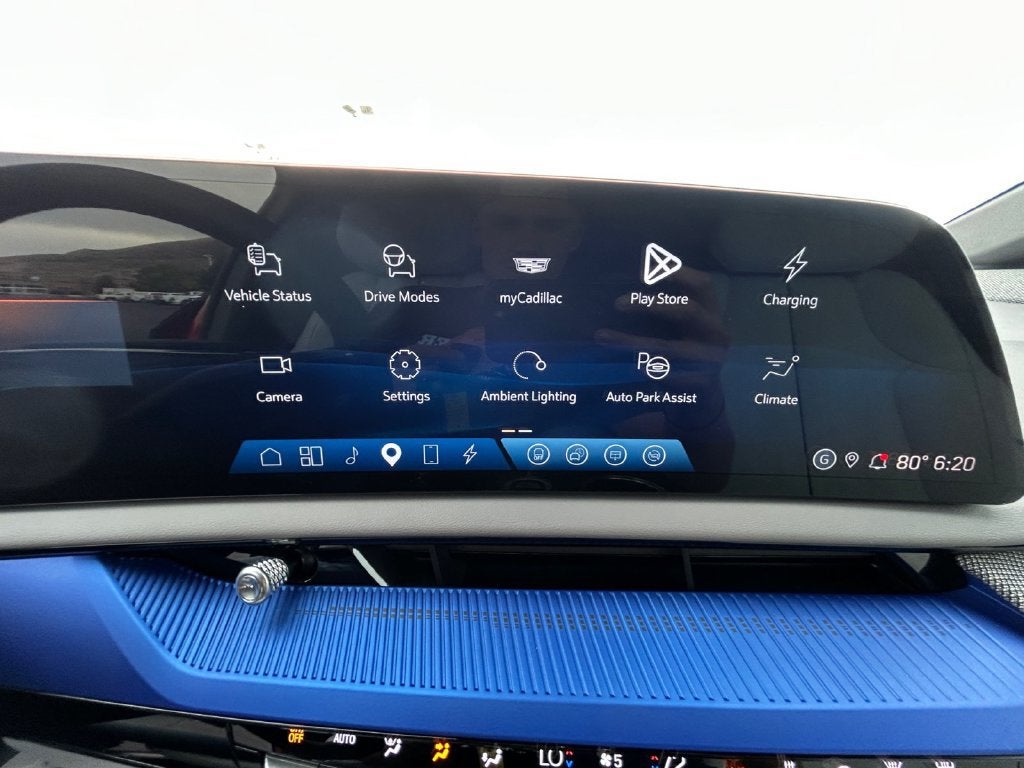 2026 Cadillac OPTIQ Premium Sport
