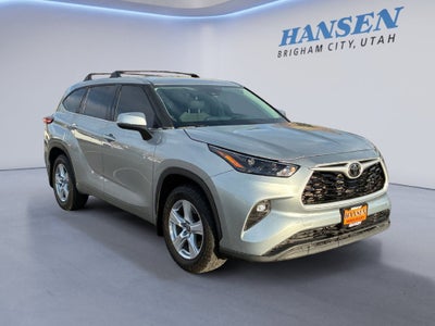 2022 Toyota Highlander LE