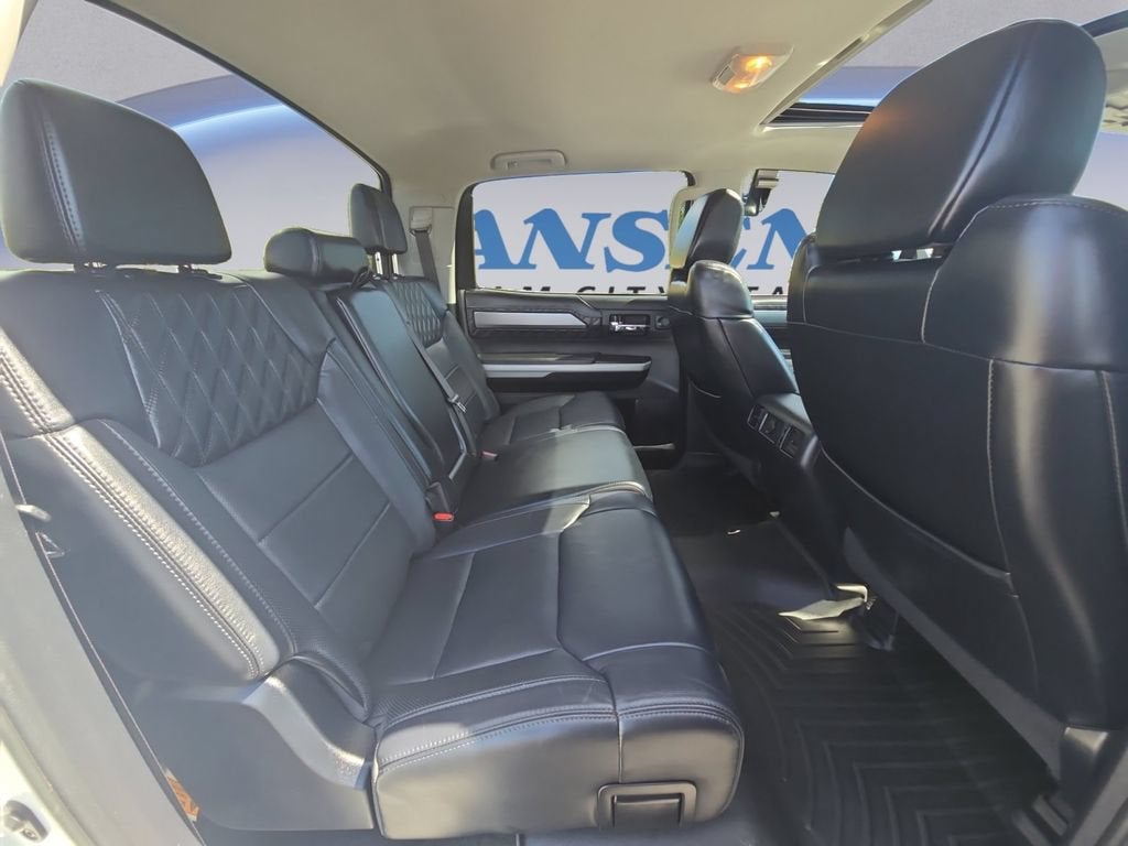 2019 Toyota Tundra 4WD SR5
