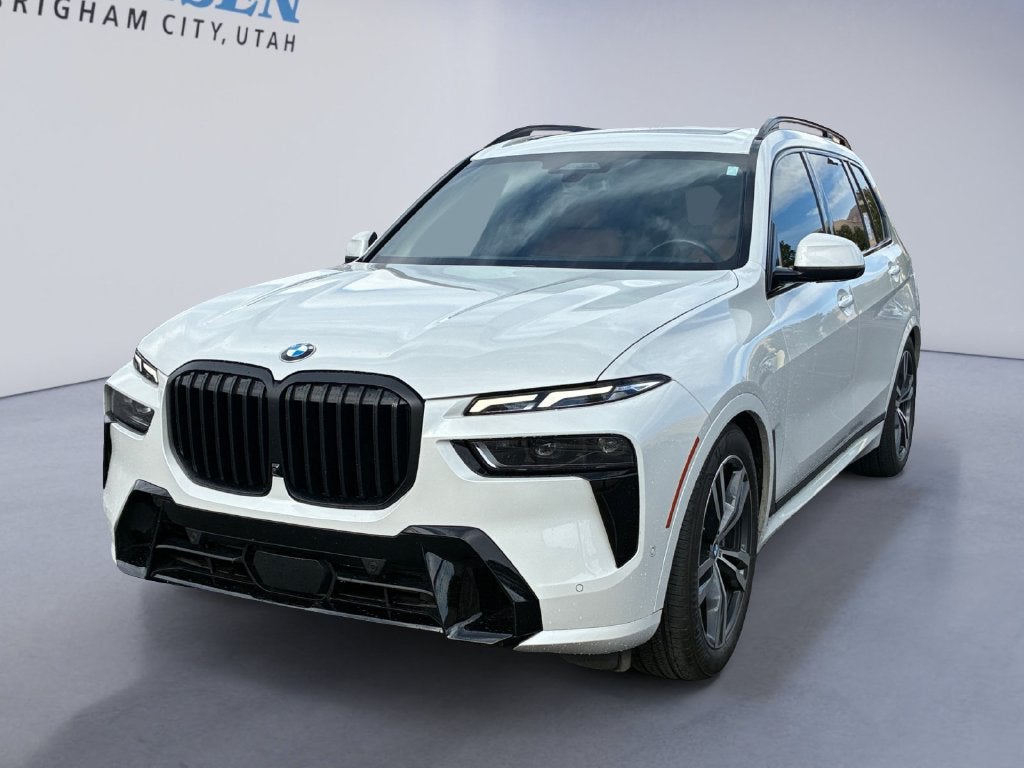 2023 BMW X7